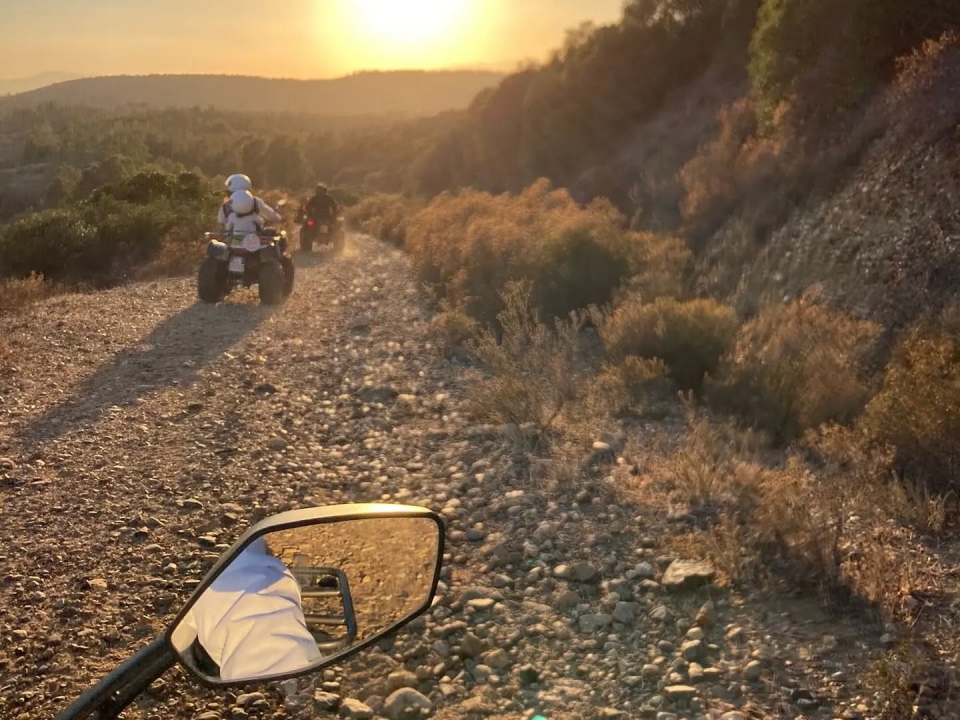 Lap en un quad de dos salones en Guasila Lap en un quad de dos salones en Guasila