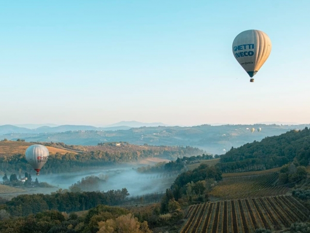 Volo -Gruppe Mongolfiera Valle del Tiber 60 Minuten