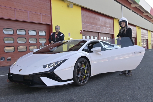  Our white racing car 