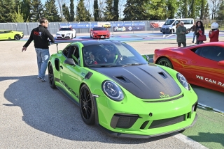 1ª Volta Porsche 911 GT3RS Autódromo Pista Salentina