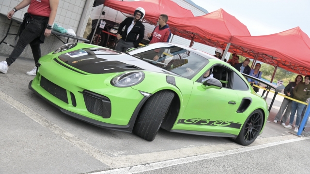 2 Laps Porsche 911 GT3RS Autodromo Pista Salentina