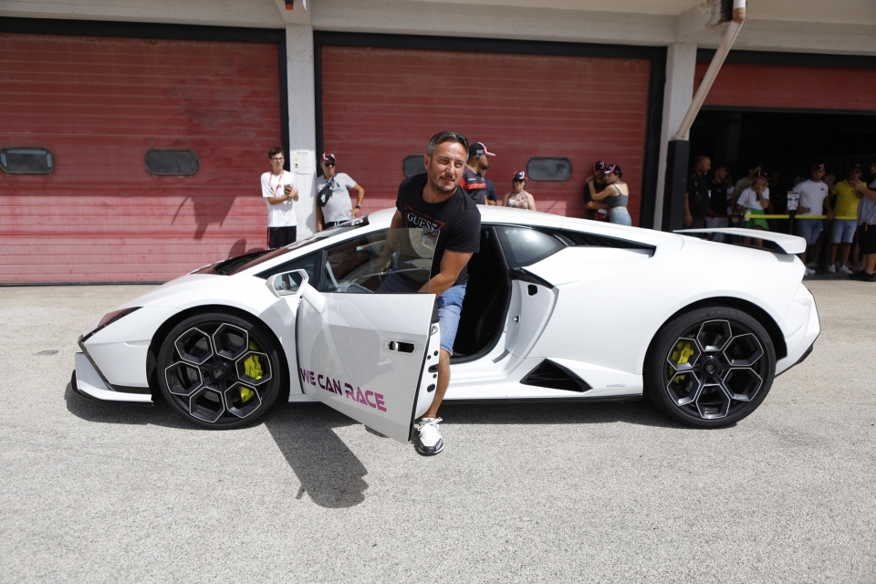  Lamborghini Huracan EVO 2 