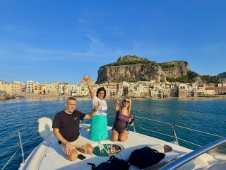 切法卢团体游艇游览 + 开胃酒 3H