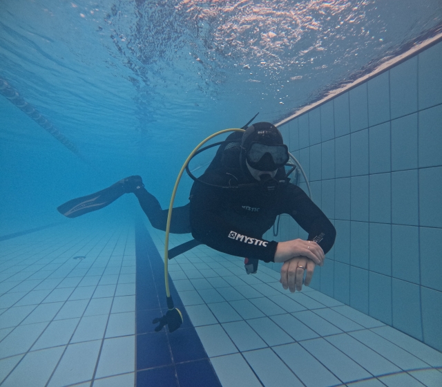  Primeiras aulas na piscina 