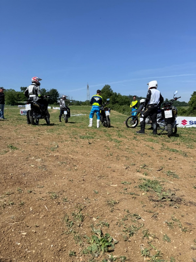  Lesson in the fields 