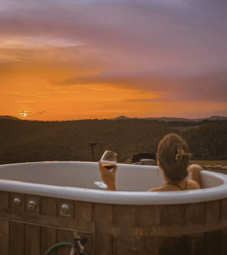 Casa Hobbit per due con hot tub e tour 4x4 sul Monte Amiata