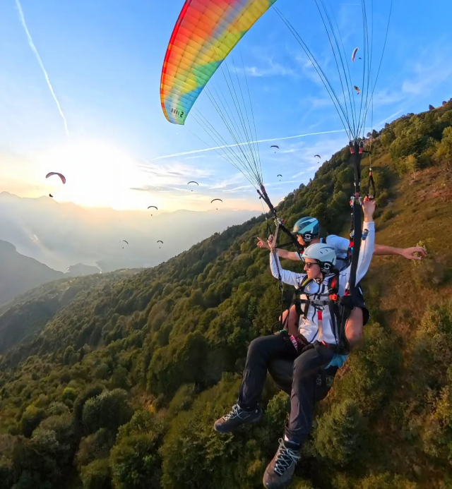 Paragliding flight experience among the pre-Alpine landscapes 