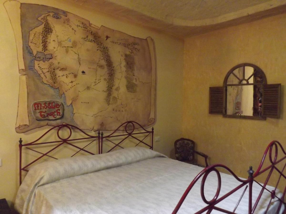  The room with the map of Middle Earth 