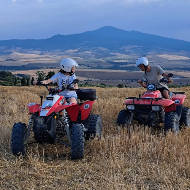 Il Monte Amiata sullo sfondo