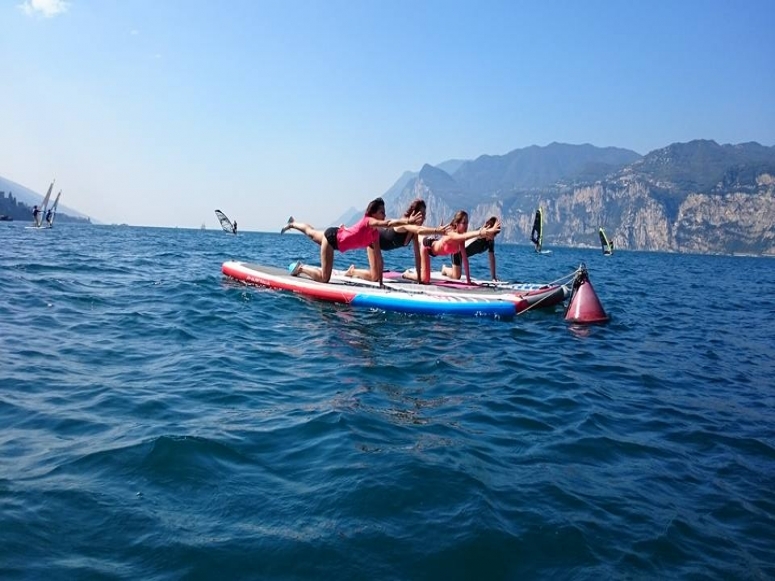 Corso di Paddle Surf di 1 ora a Malcesine da 30€ Yumping.it