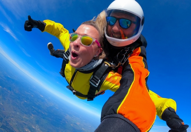 Foto di lancio con il paracadute di 5000 m e video selfie Évora