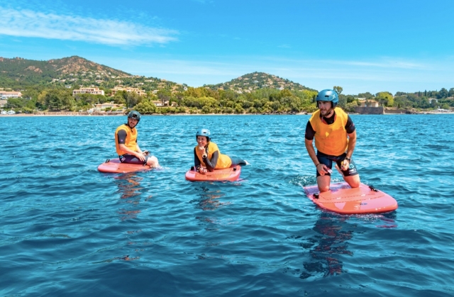 Iniziazione dell'e-foil su Agay Bay 1 ora