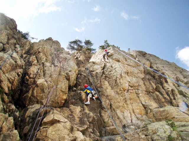 Iniziazione/Perfezionamento Arrampicata a Tende 1/2 giornata