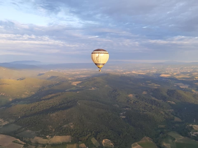 Volo in mongolfiera in coppia in Provenza - 1 ora