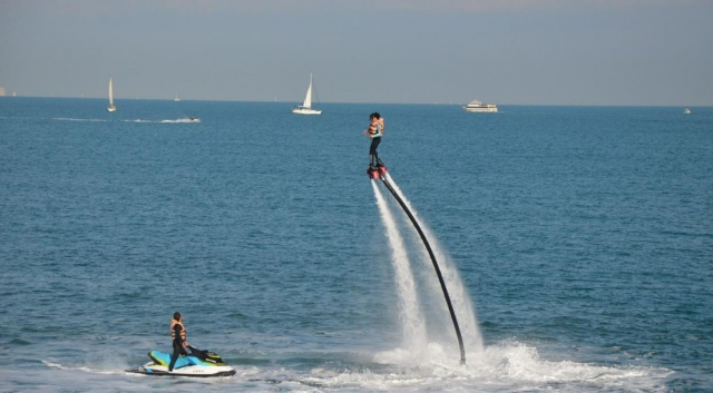 Introduzione al flyboard per 20 minuti a Nizza