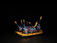 rafting sotto el stelle