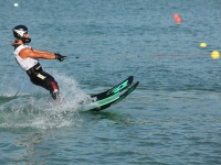 Sci nautico nella Riviera di Rimini di 10 min